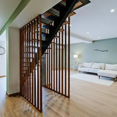 Lovely Fully Equipped Near Subway N5 * Lisboa