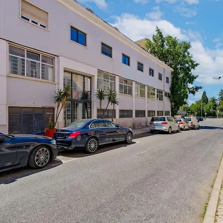 Lovely Fully Equipped Near Subway N5 Appartement *