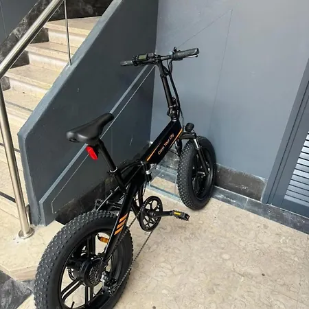 Lovely Fully Equipped Near Subway N5 * Lisbona